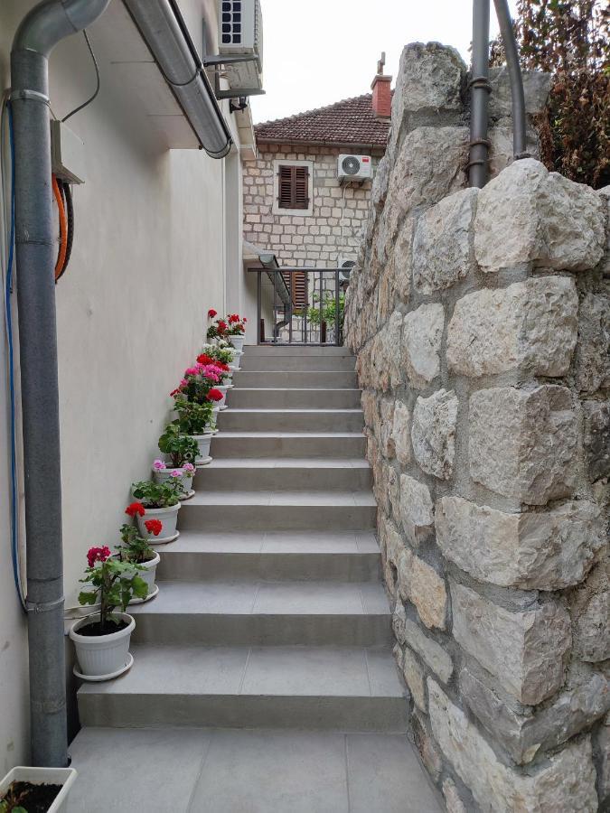 פראסט Apartment Rosic מראה חיצוני תמונה