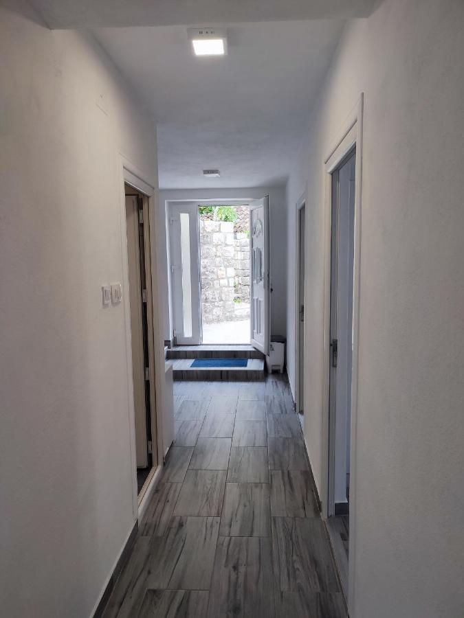 פראסט Apartment Rosic מראה חיצוני תמונה